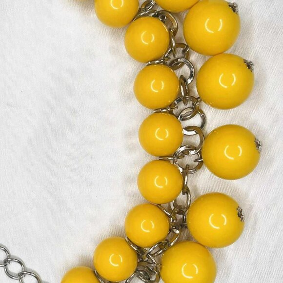 Vintage Yellow Ceramic Bead Necklace – Statement Style, 1990s - Picture 9 of 10